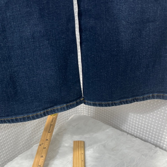 Joe's Jeans Women's- The Honey, Curvy Boot Cut- size 30 - Picture 12 of 14